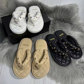 Chanel new thong-style quilted platform flip-flops-5714  